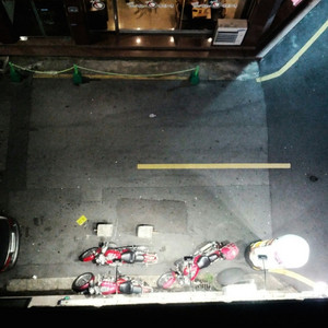 img-8386_orig.jpg